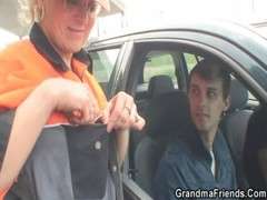 sexsüchtige autowäscherin (2)